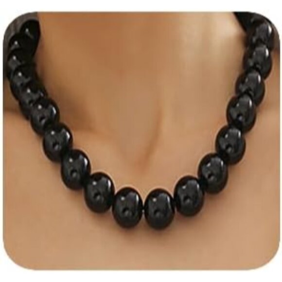 Elegant Black Red Faux Pearl Choker Necklace - Adjustable Boho Gothic Style - Picture 1 of 5